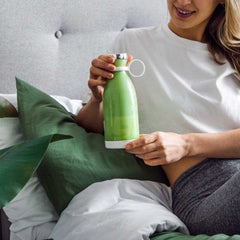 Portable Mini Juicer Bottle (380ml)